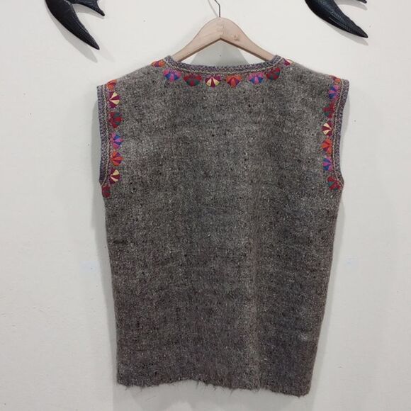 Vintage Hand Made Mayan Felted Wool  Boho Embroidered Vest - One Size - Unisex - Picture 3 of 8